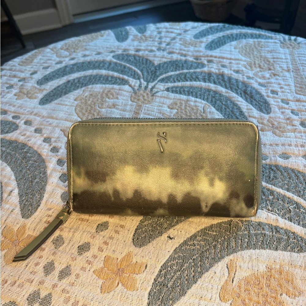 Vera Wang Gold and Brown Wallet